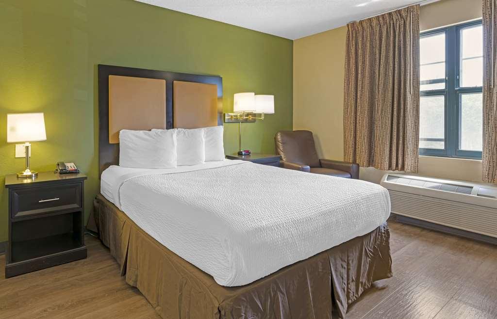 Extended Stay America Suites - Stockton - March Lane חדר תמונה